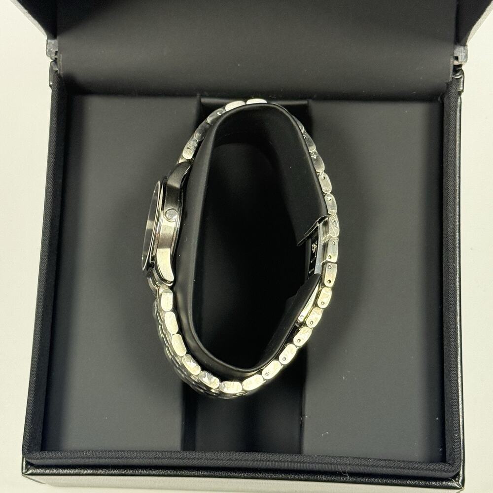 Movado Museum 28mm Steel Black Dial Quartz Ladies Watch 0606505 - Picture 3 of 4